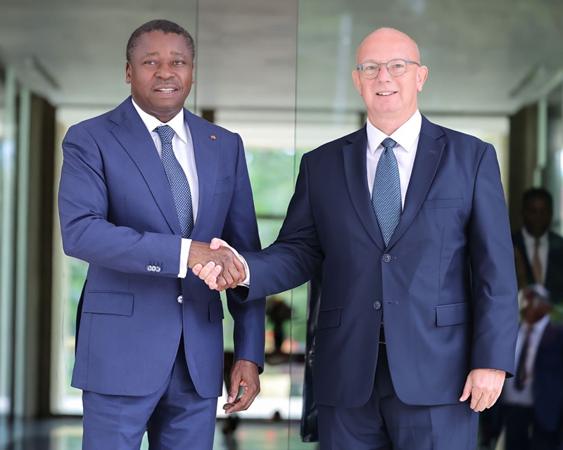 Découvrez comment Togo-Hongrie : l’eau et l’assainissement renforcent les échanges entre Faure Gnassingbé et l’ambassadeur hongrois.