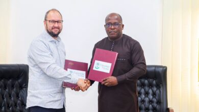L'Université de Lomé établit un accord de co-diplomation avec Rostock pour un Master en énergies et hydrogène vert.