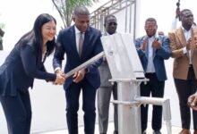 Découvrez Togo-Chine : 305 forages inaugurés par le ministre Séna Alipui pour améliorer l'accès à l'eau potable.