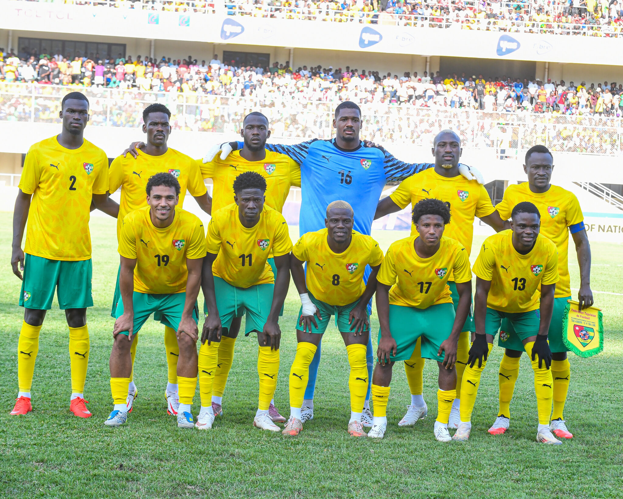 Le Togo s'impose face au Burundi (1-0) lors de la CAN 2027 au stade de Kégué. Un succès applaudi par un public enflammé.