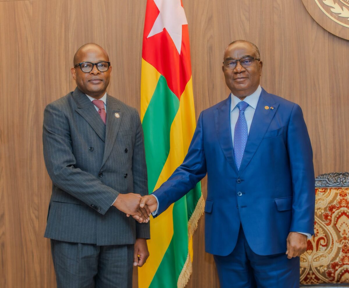 Découvrez les chiffres de la riposte au VIH/Sida au Togo présentés par Selom Klassou lors de sa rencontre avec l’ONUSIDA.