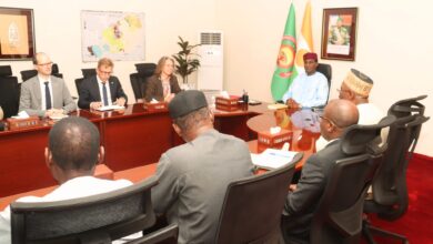 Le Niger relance le dialogue avec l'Allemagne. Découvrez les échanges entre Niamey et Berlin pour renforcer leur coopération.