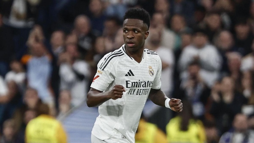Expulsé contre Villarreal, Vinicius Jr risque plusieurs matchs de suspension. L’attaquant du Real Madrid pourrait manquer le Clasico face au Barça le 25 octobre.